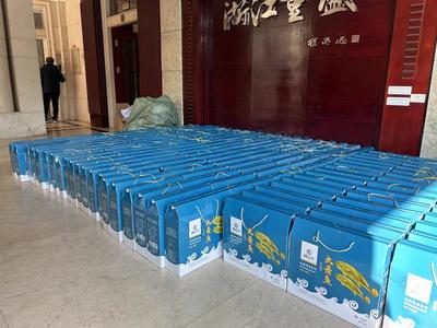 閩南的心,做著閩南人的事,這里有海蜇、黃魚等生鮮禮包產(chǎn)品,自 - 抖音